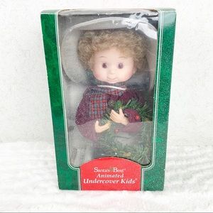 Vintage 1994 Santa’s Best Undercover Kids Animated Christmas Figure Boy Wreath
